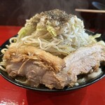 ラーメン二郎 会津若松駅前店 - 大ラーメン（豚2枚）1100円。