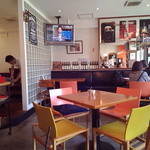 Cafe Spring - 気軽に入れる居心地が良いカフェです。