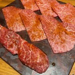 焼肉 ジャンボ - 