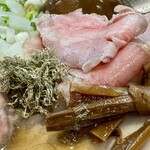 中華そば ひらこ屋 - トッピングも豊富