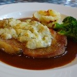 レストラン ピック - ハーブ三元豚ポークのクリームロースト