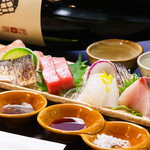 鮮魚と熟成 つざき - 料理写真:お造り盛合せ 