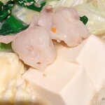 博多もつ鍋おおやま - 下からモツを発掘！