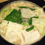 博多もつ鍋おおやま - ５分ほどでグツグツ！