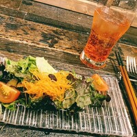 鉄板ビストロ ラフ+たす - 