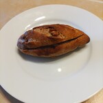 陽だまり製パン - クルミの塩あんサンド　200円　かつしかグルメ選手権　Jaパンカップ出てます♪