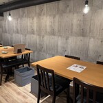 鉄板酒場エイト - 内観