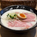 塩中華そば おかだ - 