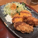 海鮮茶屋 一鮮 - 【2025.1.24(金)】日替りランチ（チキンカツとカキフライ＋刺身2種）990円のフライ
