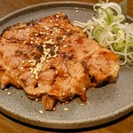飲んべぇ食堂 らくだ屋 - チャーシュー