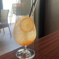カレス - 