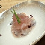 焼鳥なかむら - むね肉の昆布締め