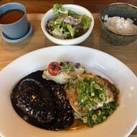 上野洋食遠山 -  上野洋食遠山 -