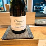 焼鳥 空 - ソゼ
      ライムのような果実感とすっきりとした酸味と甘味。ミディアムながらもスッキリとした飲み口。
      余韻に渋みが続く