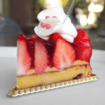 ラ・コート・ダジュール 本店 - 冬限定のタルトフレーズ｡