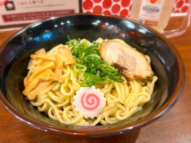 Abura-soba Senmon Ten Burabura Nagoyaekimaeten