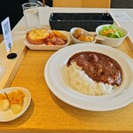 ダイニング ポート 御料鶴 - JAL特製オリジナルビーフカレー＆みたらしポテト