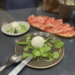 オービカ モッツァレラバー 高輪店 - これはモッツァレラかな、？