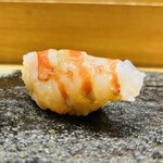 鮨旬美西川 - 余熱で蒸した愛知県三河一色産天然の車海老