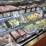 しんや - 洋菓子のショーケース②
