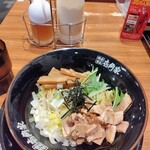 壱角家 - 油そば並1000円