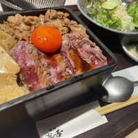 焼肉㐂舌 南船場 - 