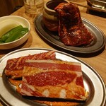 個室 神戸焼肉×食べ放題専門店 肉丸 三宮本店 （にくまる）のご予約