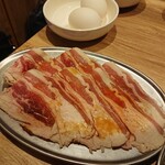 個室 神戸焼肉×食べ放題専門店 肉丸 - 黄金の牛すきしゃぶ