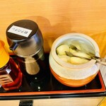 博多 くまちゃんらぁめん - ニンニク入れたらも一つ旨くなるんやろな