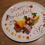 DESIGN FOOD MARKET - 