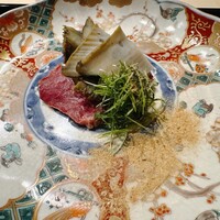 すし昇 - うちもも肉とアワビのサラダ