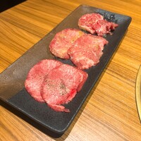 中目黒焼肉 登牛門 - 