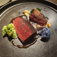 ビストロ ハマイフ - エゾ鹿もも肉の藁焼き