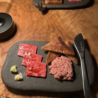 カルネジーオ イースト - 