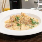 トリワイン ＰＩＫＯＳＨＨＨＵ - 鶏とかぶのクリーム煮