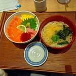 海鮮市場 魚壱 - 