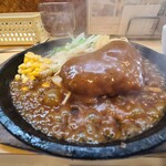 ハロキ - 料理写真:デミグラスハンバーグ