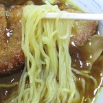 来宝店 - レモン色したストレート細麺