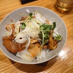 らぁめん真 - ミニチャーシュー丼