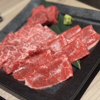 近江うし焼肉 にくTATSU 渋谷店 - 