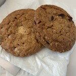 Hyatt Regency Waikiki Beach Resort and Spa - 