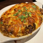 Wine 厨房 tamaya-ohyama - スパイスカレーチーズドリア、牛すじ、白インゲン、チーズたっぷり