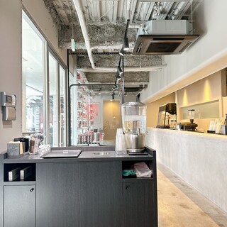 The Unknown Cafe Gallery Harajuku_2