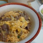 御旅飯店 - ジンギスカン丼850円