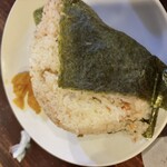 ぽんぽこたぬきのかくれ家 - コレまた驚きのジャンボおにぎり