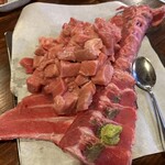 ぽんぽこたぬきのかくれ家 - 予約限定！鮪の中落ち、頼むべし☆