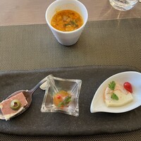 Jose Luis Karuizawa - ランチコース4,500円　タパス３種とスープ