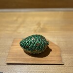 日本料理 e. - 松ぼっくりの器