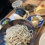 おともトごはん おかもト食堂 - 手打ちそばとおにぎりのセット(明太子)