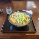 うどんの佐助 - 料理写真:かけうどん 530円、うどん 麺特盛[2玉] 180円